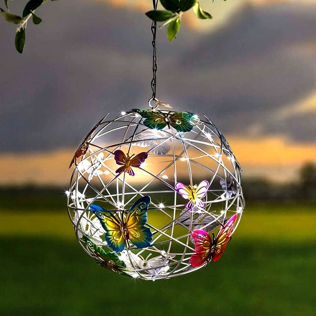 Waterproof Outdoor Solar Garden Light with Butterfly Pendant, Metal Mesh Hanging Decorative Light for Patio, Yard & Garden