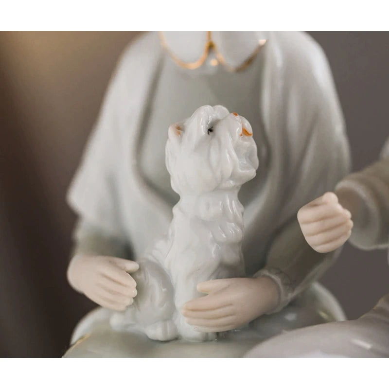 European Ceramic Old Man And Old Lady Figurines, Home Office Decor Crafts, Parents Old Couples Gold Wedding Gifts