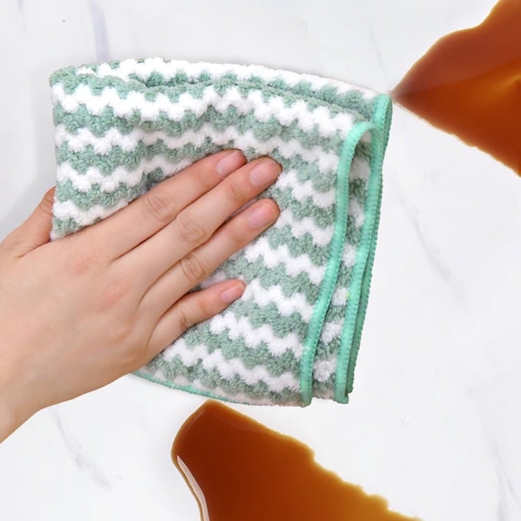 Microfiber Cleaning Cloths – Soft & Reusable Multipurpose Rags