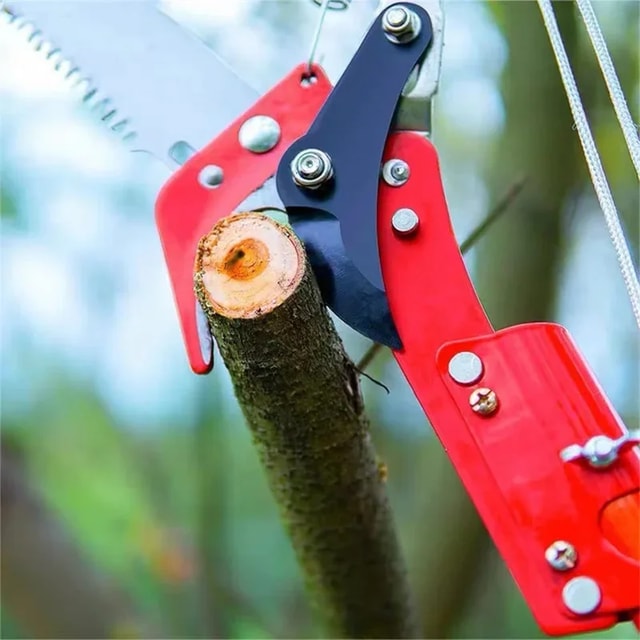 Extendable Tree Pruner Pole Saw with Branch Cutter & Pruning Shears